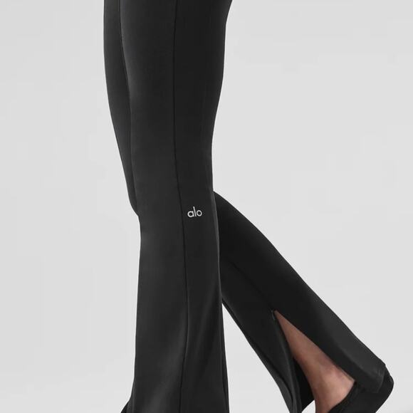 Alo Yoga Black Women's High-Waist Zip It Flare Legging Sz M - Picture 12 of 16